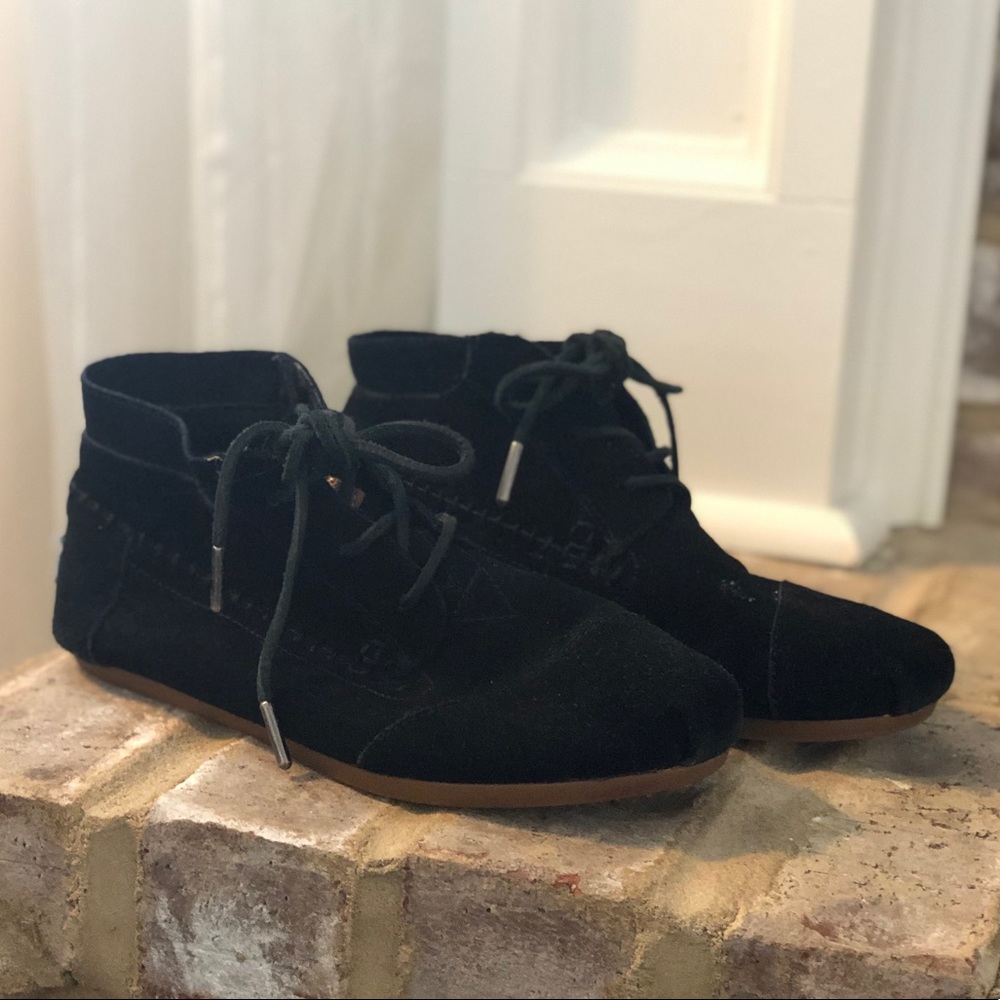 TOMS suede and leather moccasin
